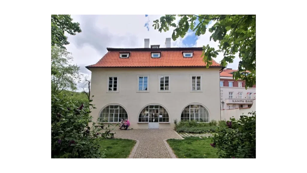 Zehnder radiátory v historické Werichově vile