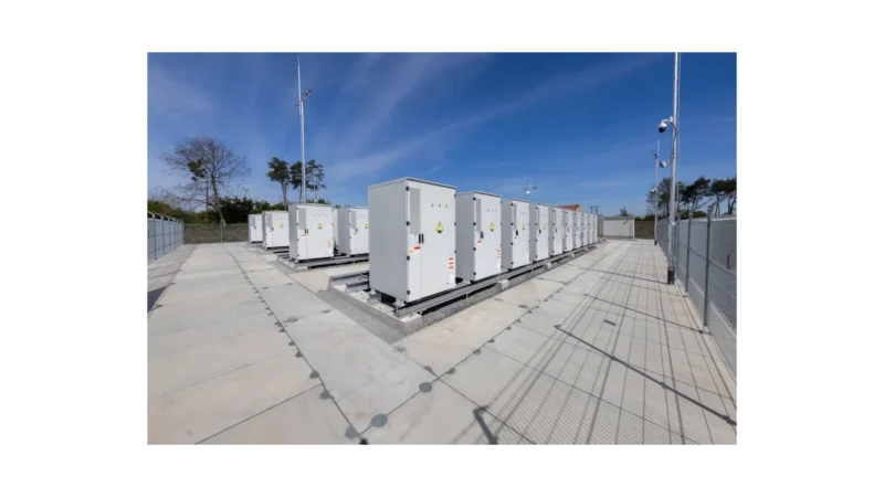 MND spouští revoluční bateriové úložiště v Česku