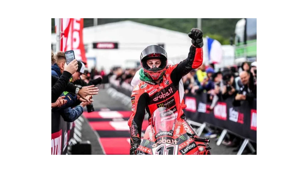 Světový šampionát WorldSBK: Kdo zastaví Bulegu?