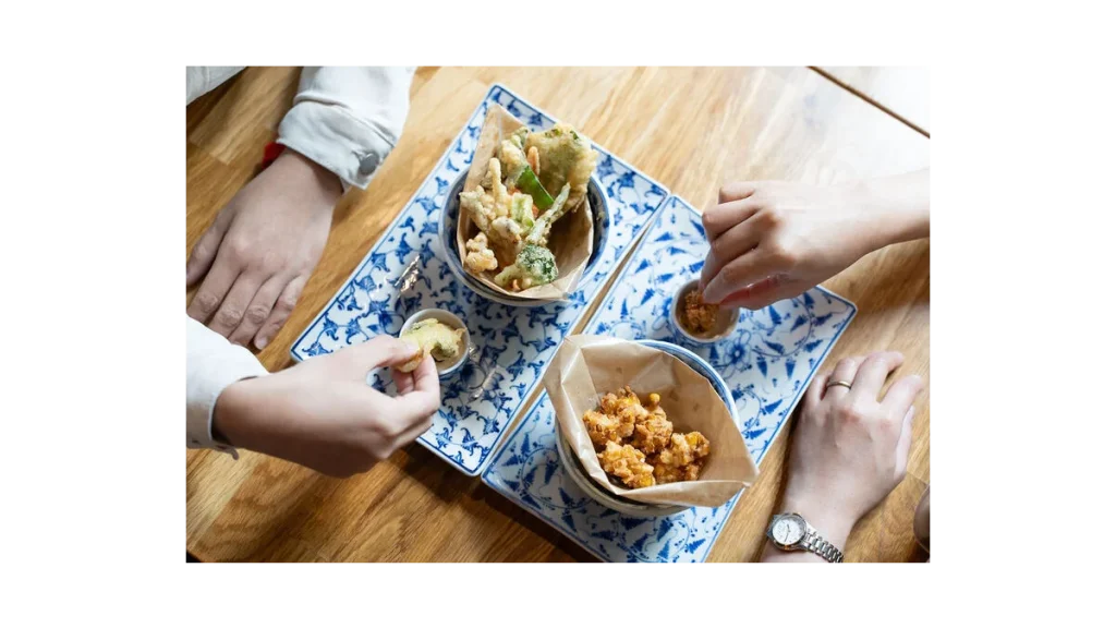 Objevte YaZu: Nové asijské bistro v srdci Prahy