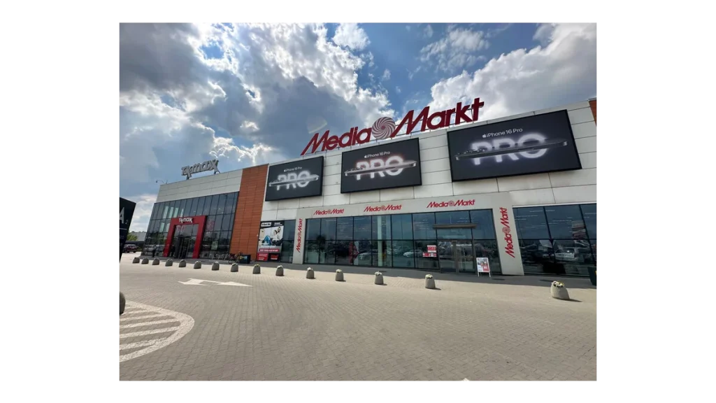 SCF investuje do retail parku Janki v Polsku
