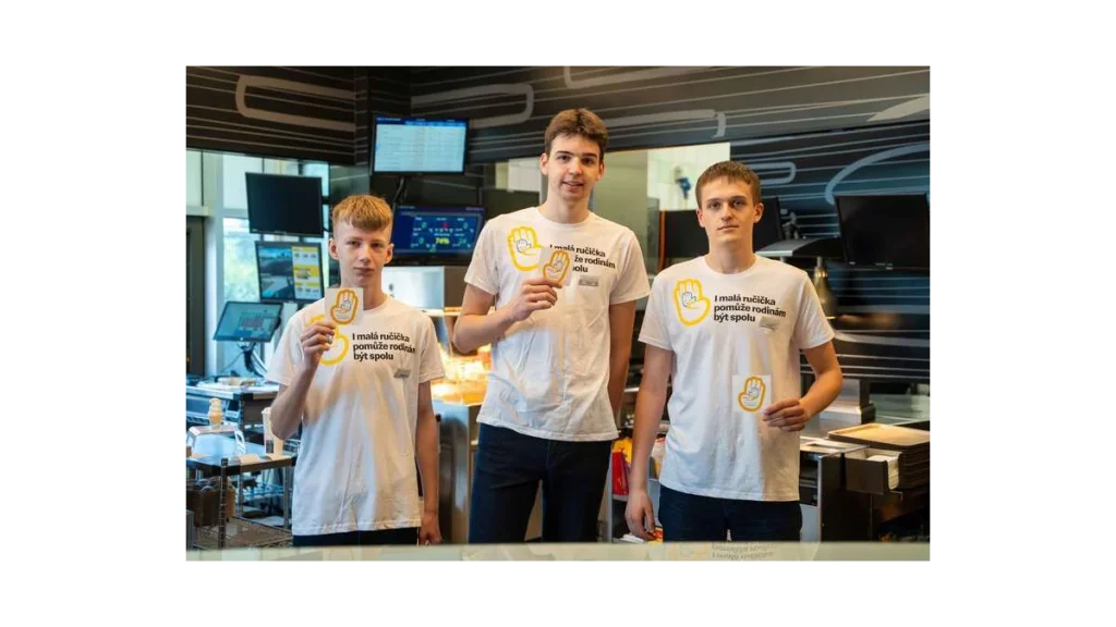 Pomozte McDonald's s charitativní sbírkou Ručičky