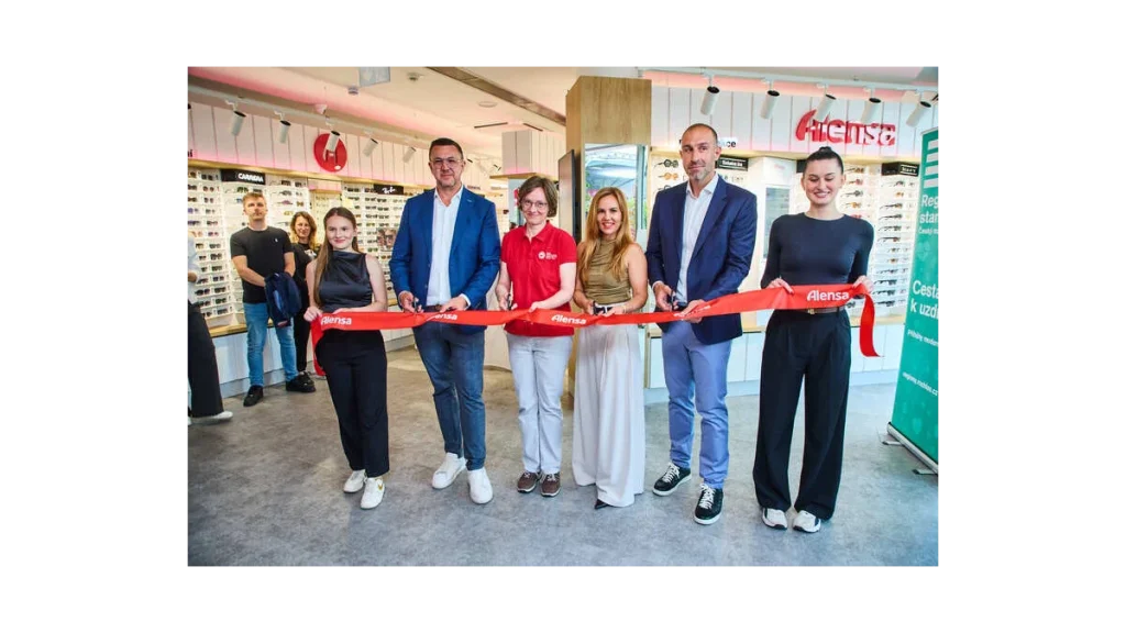 Alensa přilákala davy na Den zdraví s vyšetřením zraku