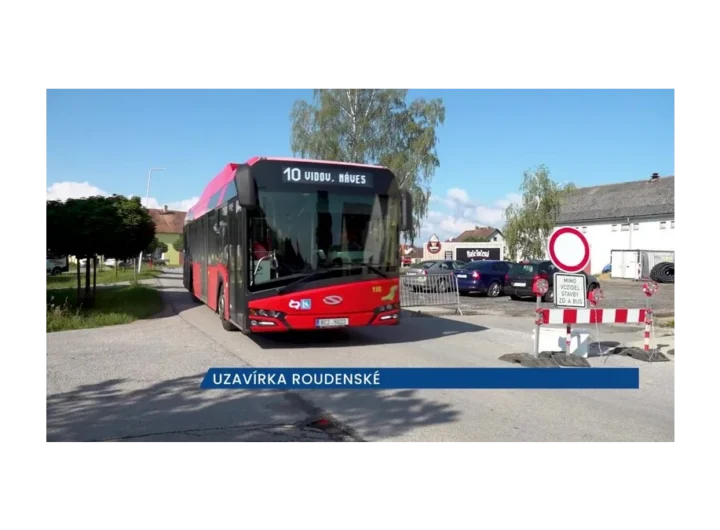 Opravy Roudenské ulice v Roudném se protáhnou