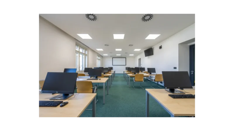 Akademie CZ.NIC: Nově otevřené kurzy pro podzim
